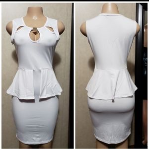Fashion white dress new size S,M avaliable Strech.
